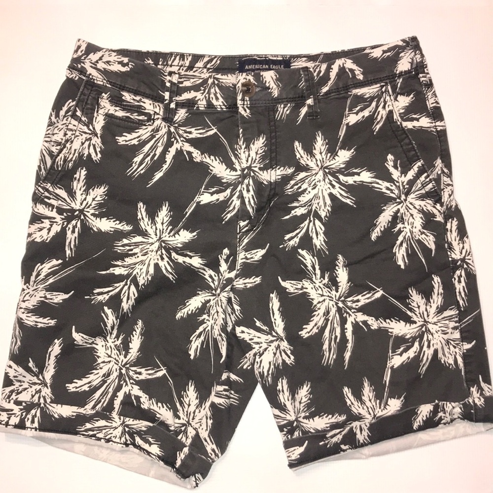 American Eagle Palm Tree Shorts